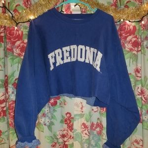 Fredonia Cropped Crew